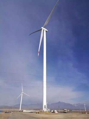 中車(chē)蘭州公司“巨無(wú)霸”風(fēng)電塔筒橫空出世，助力綠色能源發(fā)展